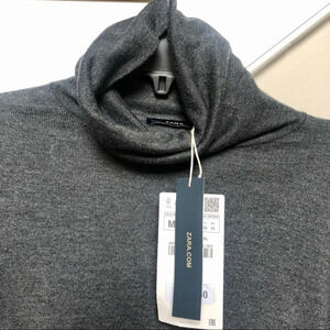 Zara | Lightweight Knit Turtleneck, Size Medium